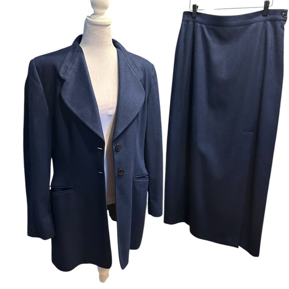 Gianfranco Ebeyer Elegant Blue Blazer and Skirt Set size 12 - Picture 3 of 11